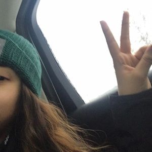 Meet your Posher, Jenny